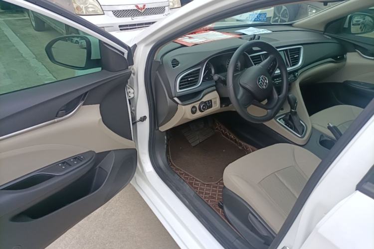 Used Buick GT 2019 15T Dual-Clutch Advanced Version China VI Standard Driver Seat