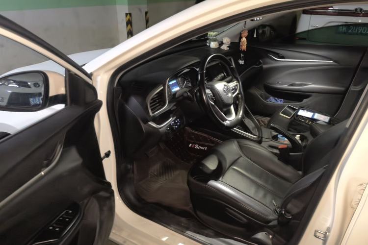 Used Buick GT 2019 18T Automatic Connected Elite Model China VI Standard Driver Seat