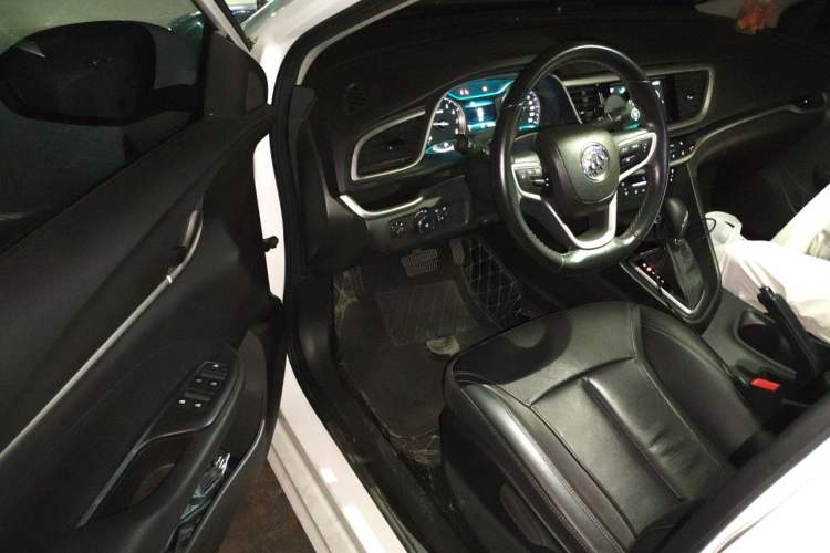 Used Buick GT 2019 18T Automatic Connected Elite Model China VI Standard Driver Seat