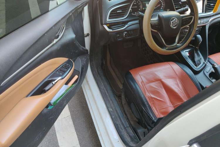 Used Buick GT 2019 18T Automatic Connected Flagship Version China VI Standard Driver Seat