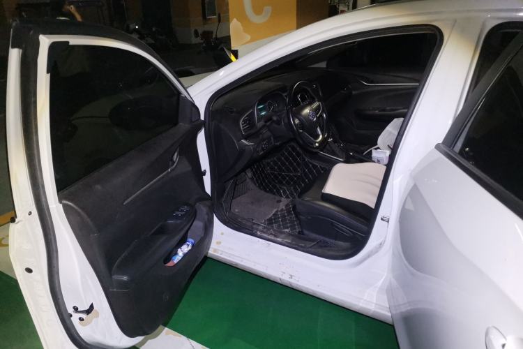 Used Buick GT 2019 18T Automatic Connected Elite Model China VI Standard Driver Seat