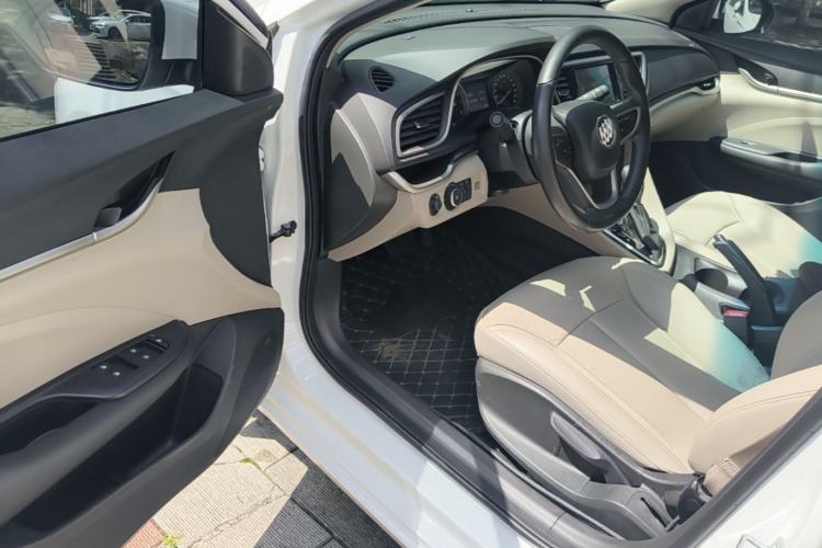 Used Buick GT 2019 15T Dual-Clutch Connected Elite Model China VI Driver Seat