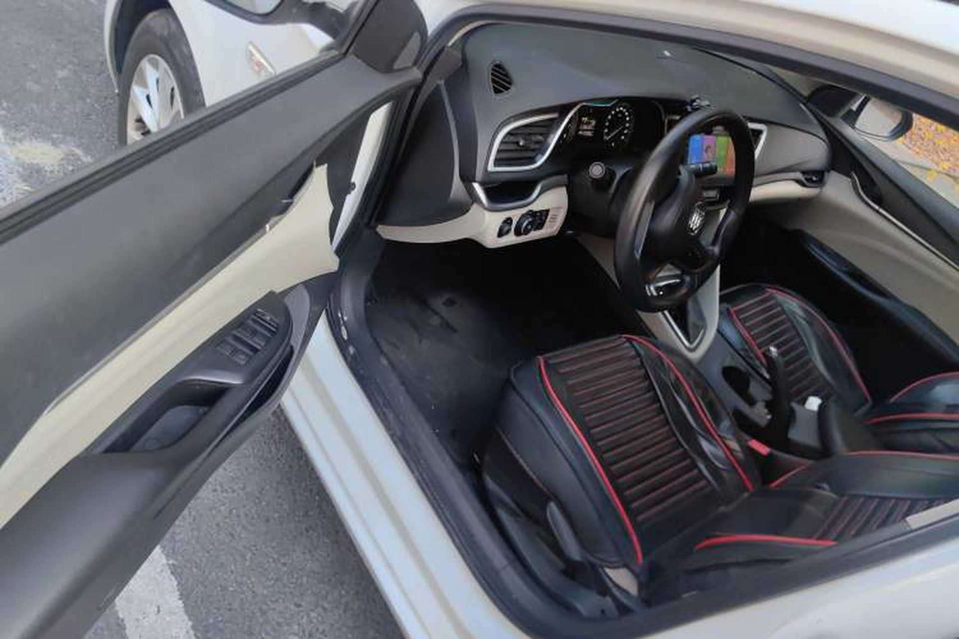 Used Buick GT 2019 15T Dual-Clutch Advanced Version China VI Standard Driver Seat