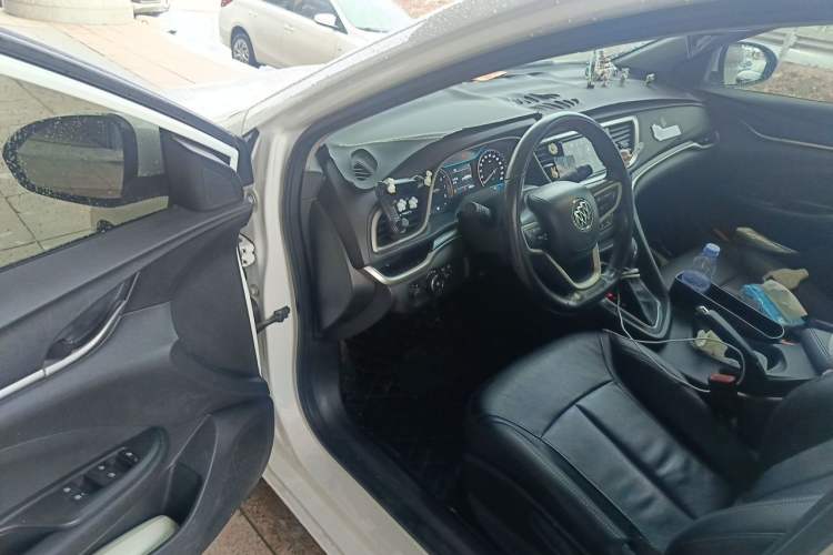 Used Buick GT 2019 18T Automatic Connected Elite Model China V Standard Driver Seat