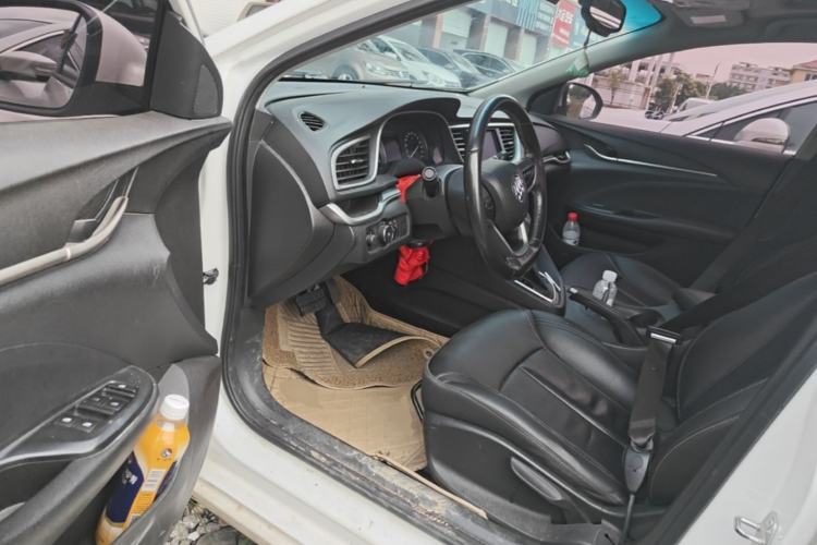 Used Buick GT 2019 18T Automatic Connected Elite Model China VI Standard Driver Seat