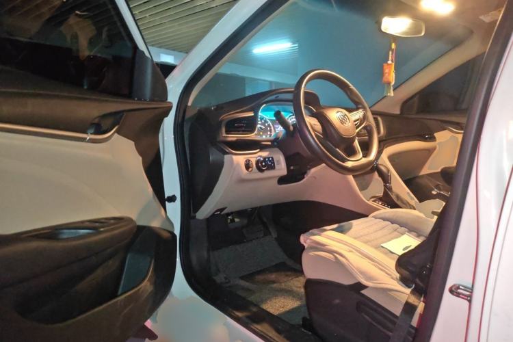 Used Buick GT 2019 15T Dual-Clutch Advanced Version China VI Standard Driver Seat