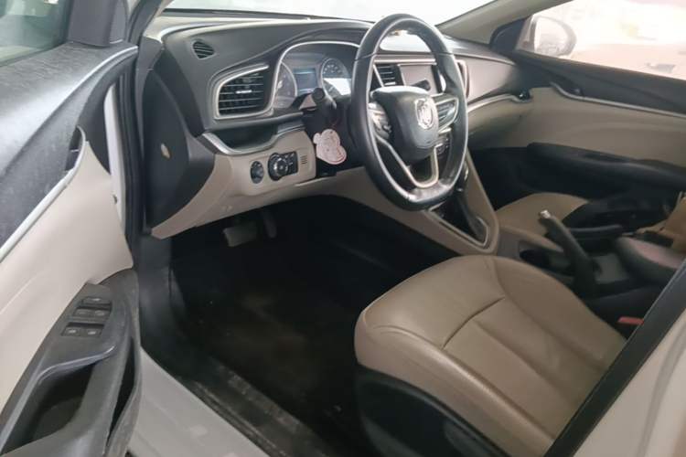 Used Buick GT 2019 15T Dual-Clutch Connected Elite Model China VI Driver Seat