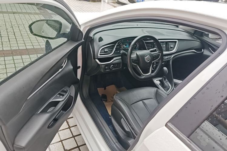 Used Buick GT 2019 18T Automatic Connected Elite Model China VI Standard Driver Seat