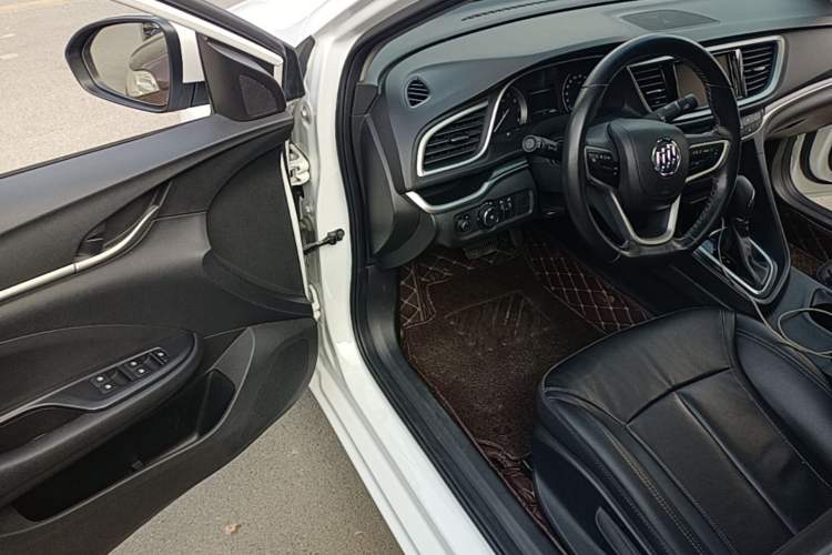 Used Buick GT 2019 18T Automatic Connected Elite Model China VI Standard Driver Seat