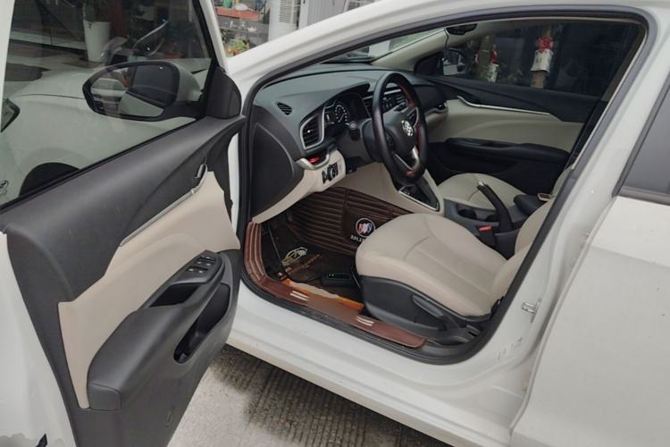 Used Buick GT 2019 15T Dual-Clutch Connected Elite Model China VI Driver Seat