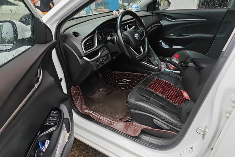 Used Buick GT 2019 18T Automatic Connected Elite Model China V Standard Driver Seat