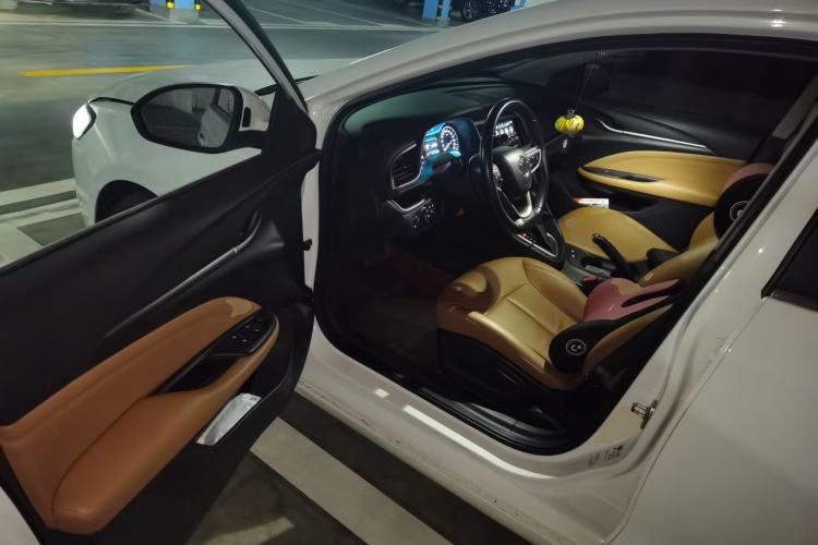 Used Buick GT 2019 18T Automatic Connected Flagship Version China VI Standard Driver Seat