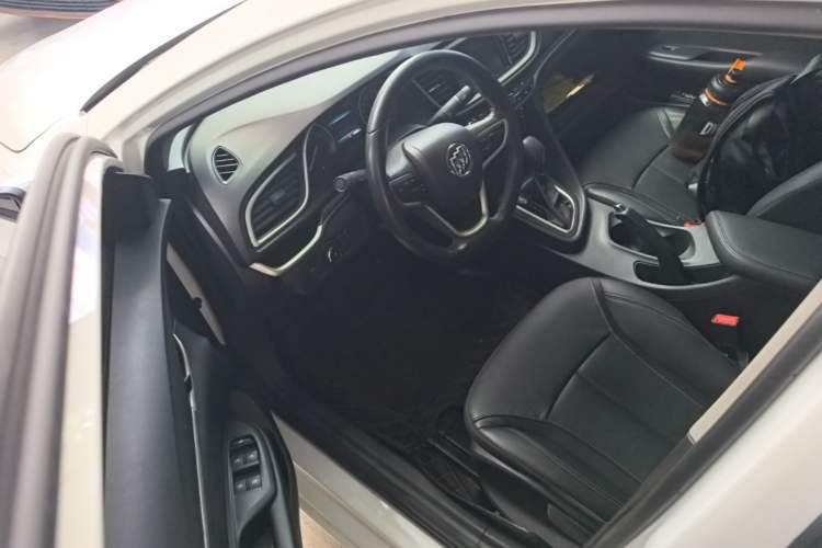 Used Buick GT 2019 18T Automatic Connected Elite Model China VI Standard Driver Seat