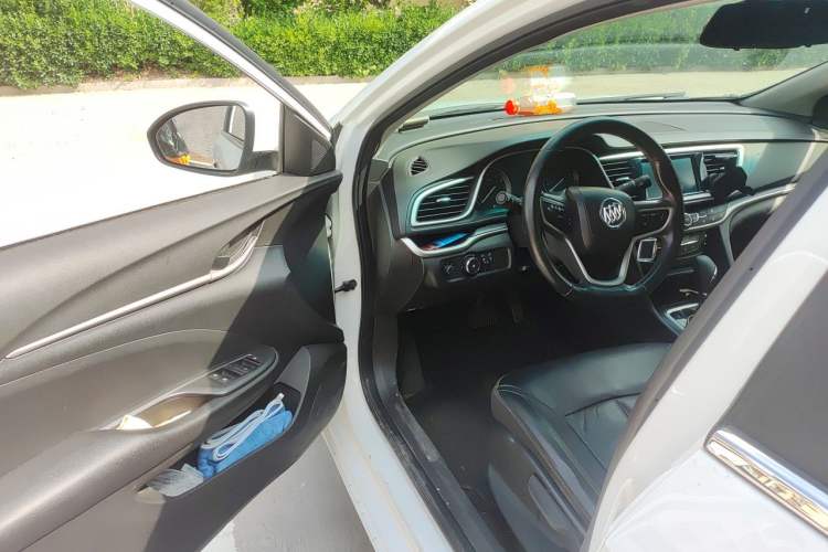 Used Buick GT 2019 18T Automatic Connected Elite Model China V Standard Driver Seat