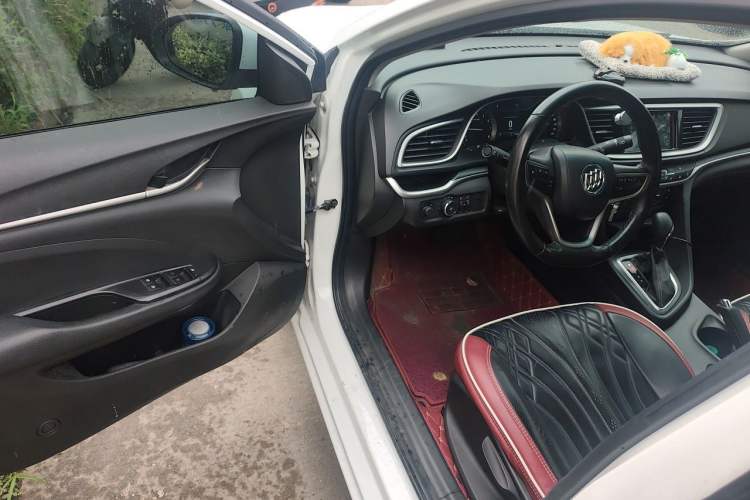 Used Buick GT 2019 18T Automatic Connected Elite Model China VI Standard Driver Seat
