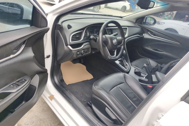 Used Buick GT 2019 18T Automatic Connected Elite Model China VI Standard Driver Seat
