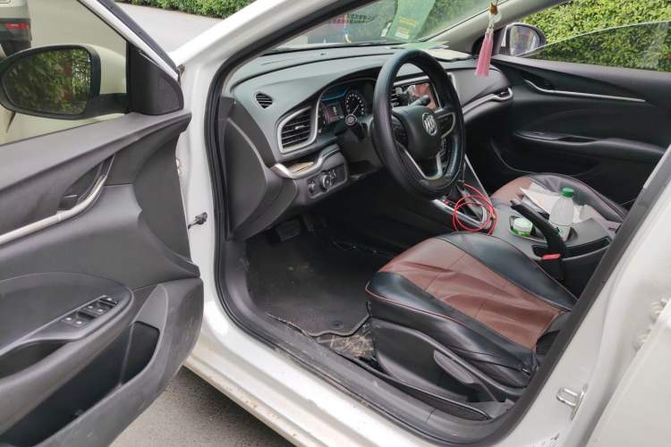 Used Buick GT 2019 18T Automatic Connected Elite Model China VI Standard Driver Seat