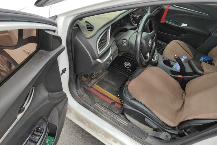 Used Buick GT 2019 18T Automatic Connected Elite Model China VI Standard Driver Seat