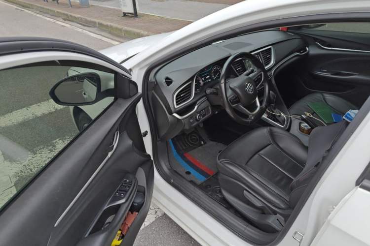 Used Buick GT 2019 18T Automatic Connected Elite Model China V Standard Driver Seat