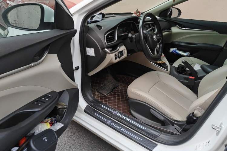 Used Buick GT 2019 15T Dual-Clutch Connected Elite Model China VI Driver Seat