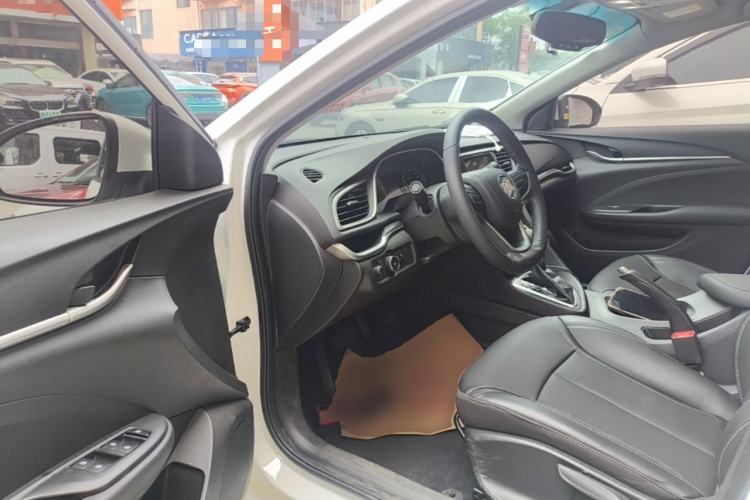 Used Buick GT 2019 18T Automatic Connected Elite Model China VI Standard Driver Seat