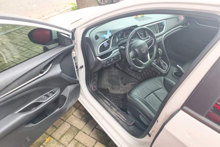Used Buick GT 2019 18T Automatic Connected Elite Model China V Standard Driver Seat