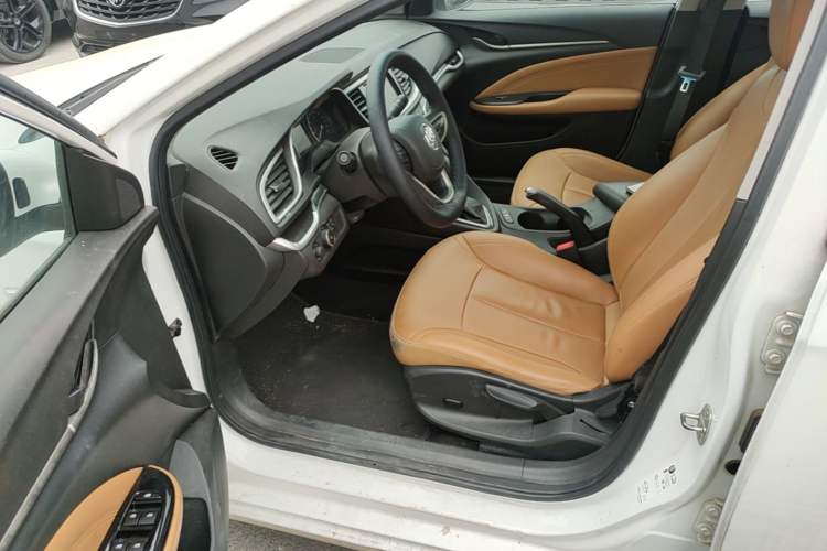 Used Buick GT 2019 18T Automatic Connected Flagship Version China V Standard Driver Seat