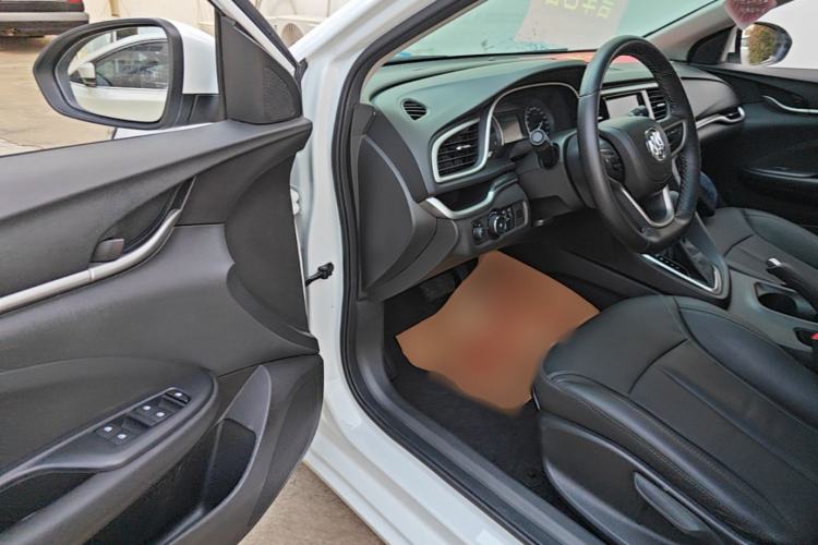 Used Buick GT 2019 18T Automatic Connected Elite Model China VI Standard Driver Seat