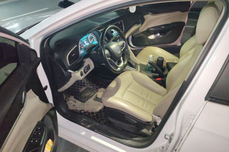 Used Buick GT 2019 15T Dual-Clutch Connected Elite Model China VI Driver Seat