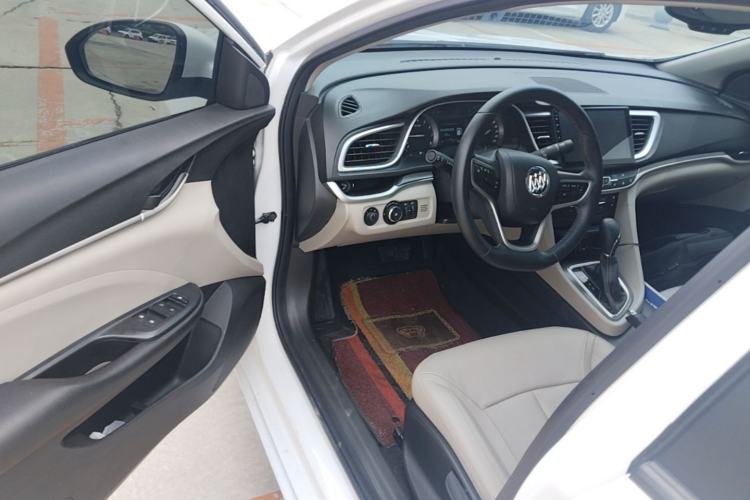 Used Buick GT 2019 15T Dual-Clutch Connected Elite Model China VI Driver Seat