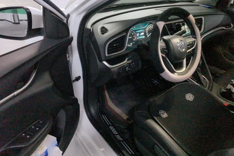Used Buick GT 2019 18T Automatic Connected Elite Model China VI Standard Driver Seat