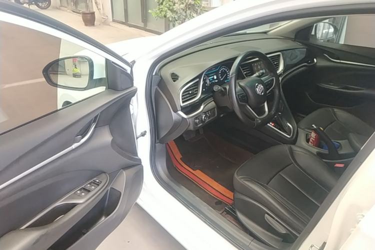 Used Buick GT 2019 18T Automatic Connected Elite Model China VI Standard Driver Seat