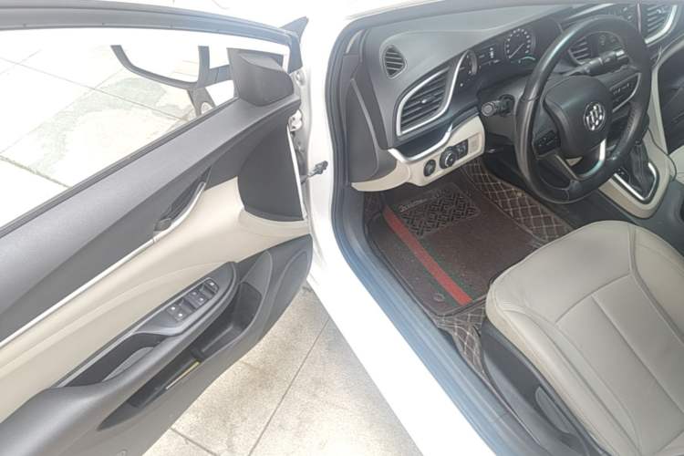 Used Buick GT 2019 15T Dual-Clutch Connected Elite Model China VI Driver Seat
