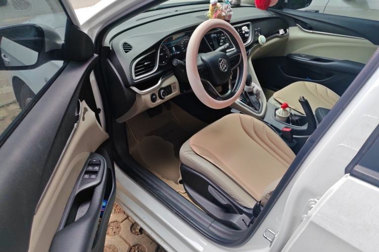 Used Buick GT 2019 15T Dual-Clutch Connected Elite Model China VI Driver Seat