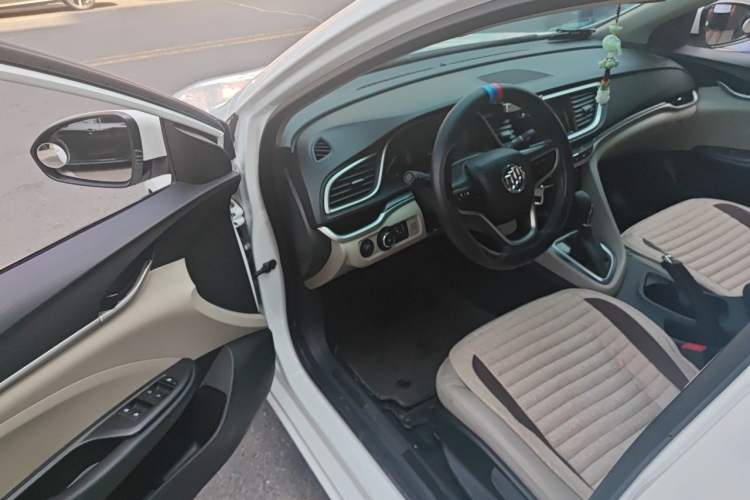 Used Buick GT 2019 15T Dual-Clutch Connected Elite Model China VI Driver Seat