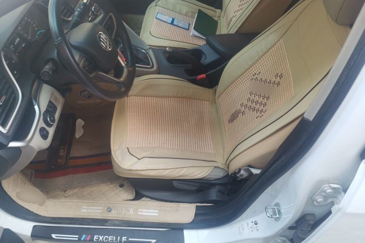 Used Buick GT 2019 15T Dual-Clutch CrossFire Limited Edition Fearless Version Driver Seat
