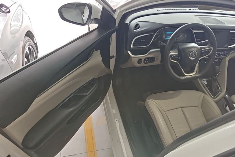 Used Buick GT 2019 15T Dual-Clutch Connected Elite Model China VI Driver Seat