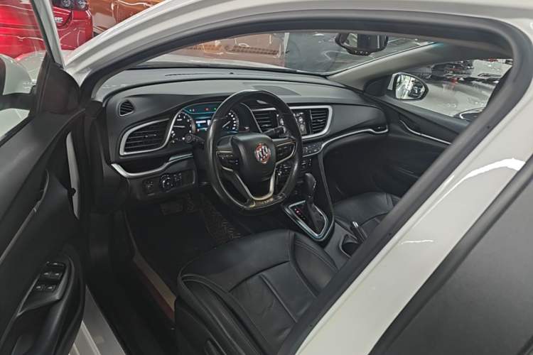 Used Buick GT 2019 18T Automatic Connected Elite Model China V Standard Driver Seat