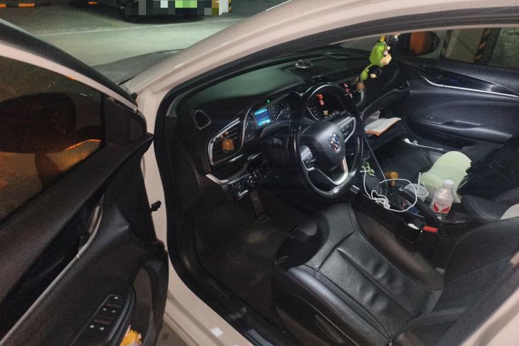 Used Buick GT 2019 18T Automatic Connected Elite Model China VI Standard Driver Seat