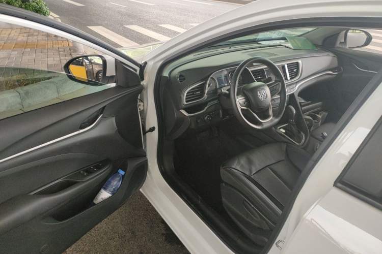 Used Buick GT 2019 18T Automatic Connected Elite Model China V Standard Driver Seat