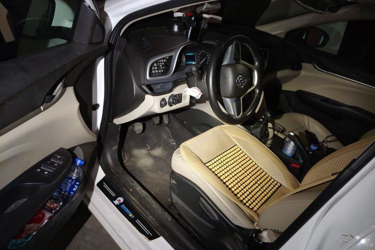 Used Buick GT 2019 15T Manual Elite Version China VI Standard Driver Seat