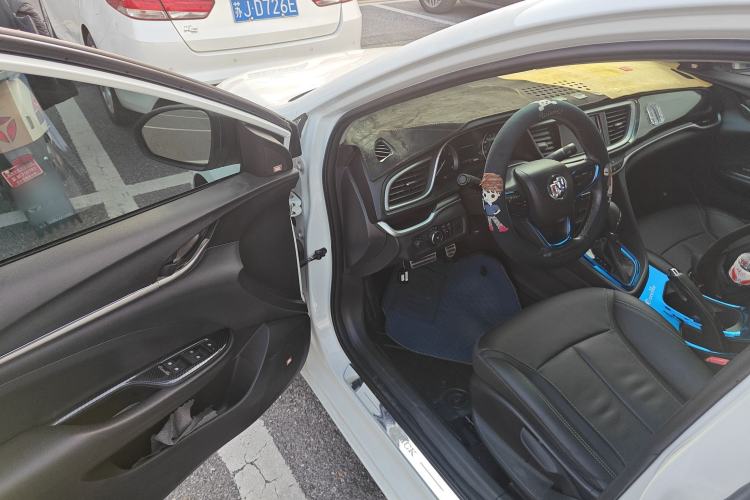 Used Buick GT 2019 18T Automatic Connected Elite Model China VI Standard Driver Seat