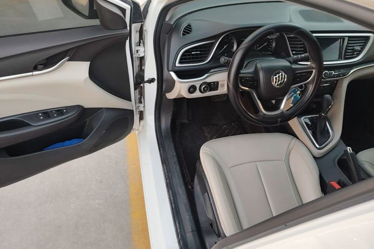 Used Buick GT 2019 15T Dual-Clutch Connected Elite Model China VI Driver Seat