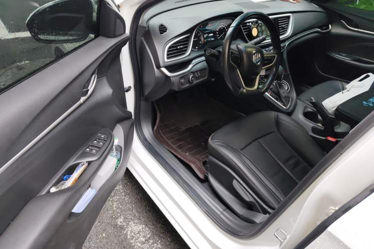 Used Buick GT 2019 18T Automatic Connected Elite Model China V Standard Driver Seat