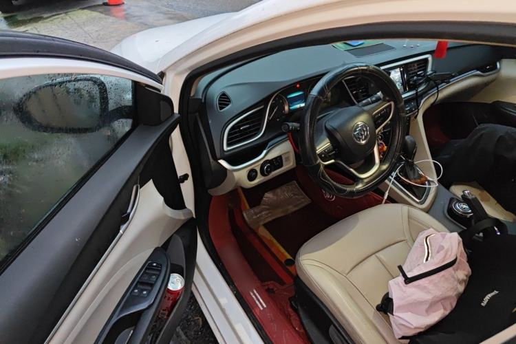 Used Buick GT 2019 15T Dual-Clutch Connected Elite Model China VI Driver Seat