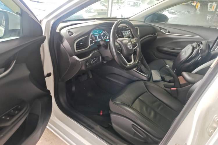 Used Buick GT 2019 18T Automatic Connected Elite Model China VI Standard Driver Seat