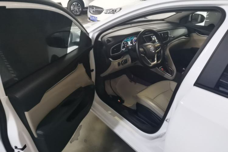 Used Buick GT 2019 15T Dual-Clutch Connected Elite Model China VI Driver Seat