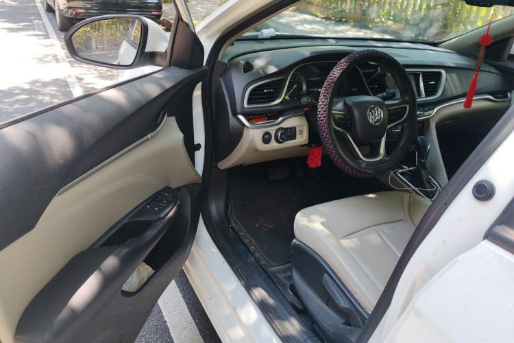 Used Buick GT 2019 15T Dual-Clutch Connected Elite Model China VI Driver Seat