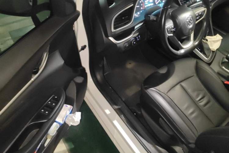 Used Buick GT 2019 18T Automatic Connected Elite Model China V Standard Driver Seat