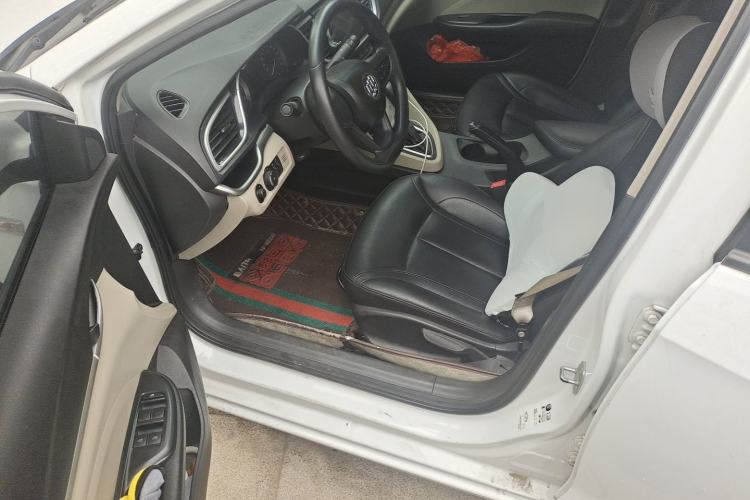 Used Buick GT 2019 15T Dual-Clutch Advanced Version China VI Standard Driver Seat